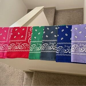 8 Paisley Bandanas Assorted Colors